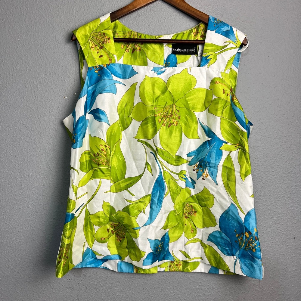 Sag Harbor 16W Floral Sleeveless Blouse Green Blue Lily Print Square Neck Top